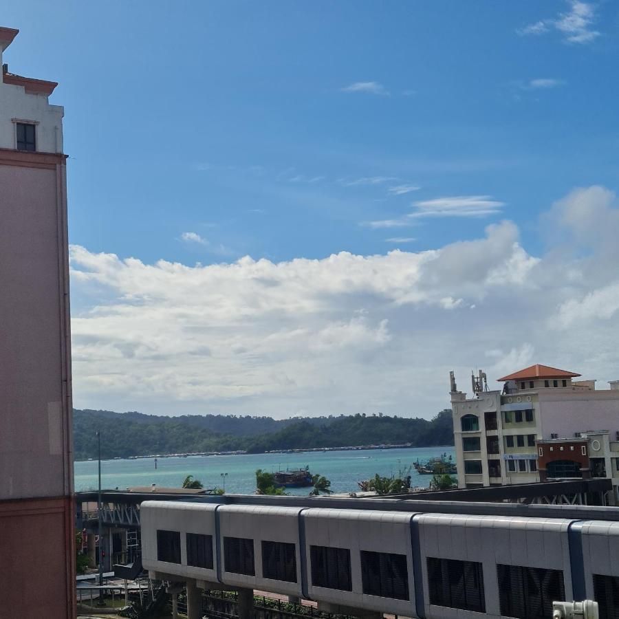 Y Homes Kota Kinabalu Luaran gambar